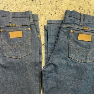 NWOT 2 pack!! Wrangler Cowboy Cut Men’s size 35X30